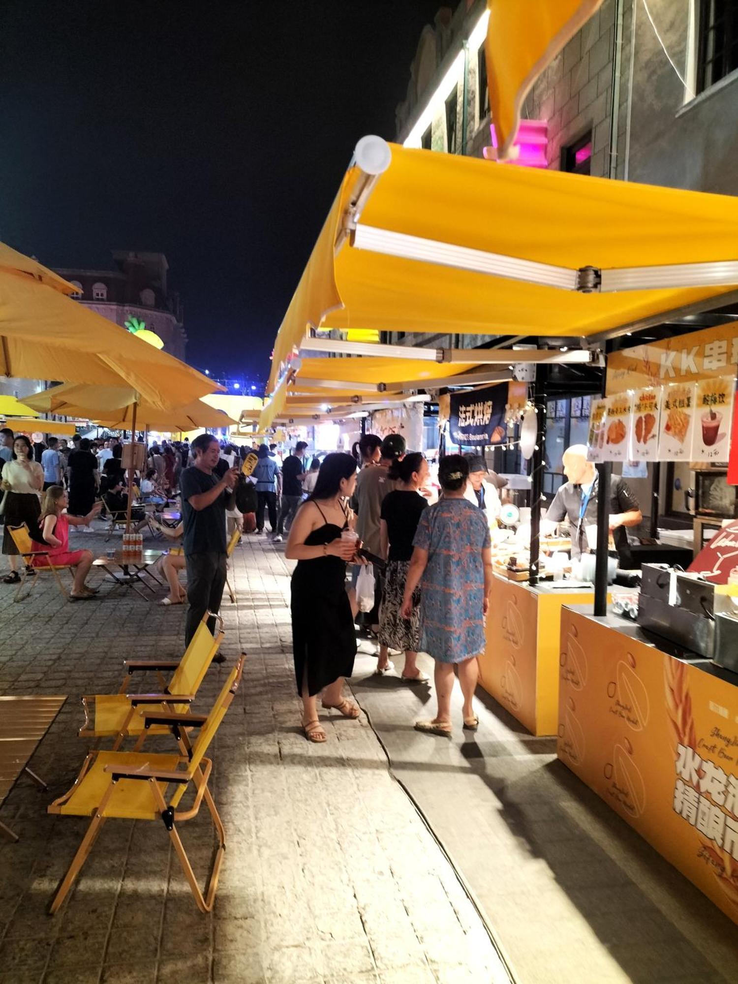 Hua Qi Kaiserdom Hotel Zhongshan Road St Michael'S Cathedral And Zhanqiao Pier Κινκντάο Εξωτερικό φωτογραφία