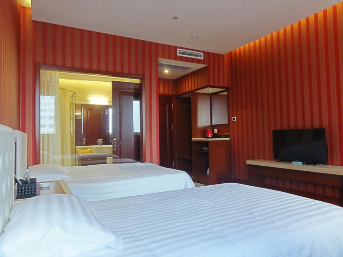Hua Qi Kaiserdom Hotel Zhongshan Road St Michael'S Cathedral And Zhanqiao Pier Κινκντάο Εξωτερικό φωτογραφία