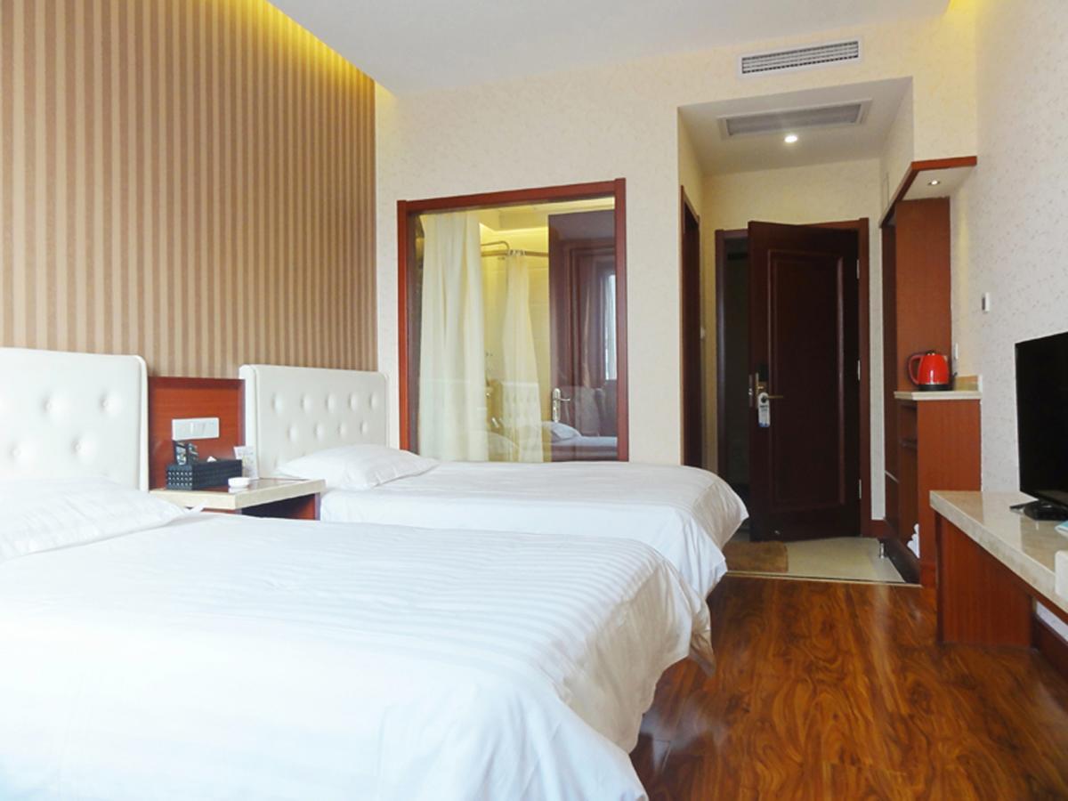 Hua Qi Kaiserdom Hotel Zhongshan Road St Michael'S Cathedral And Zhanqiao Pier Κινκντάο Εξωτερικό φωτογραφία