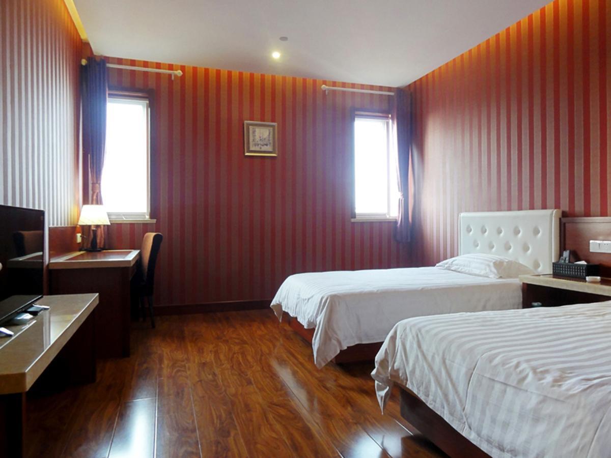 Hua Qi Kaiserdom Hotel Zhongshan Road St Michael'S Cathedral And Zhanqiao Pier Κινκντάο Εξωτερικό φωτογραφία