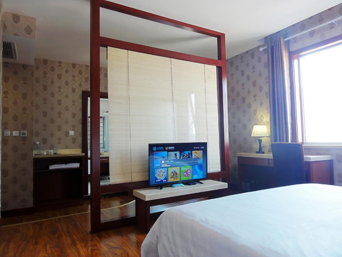 Hua Qi Kaiserdom Hotel Zhongshan Road St Michael'S Cathedral And Zhanqiao Pier Κινκντάο Εξωτερικό φωτογραφία