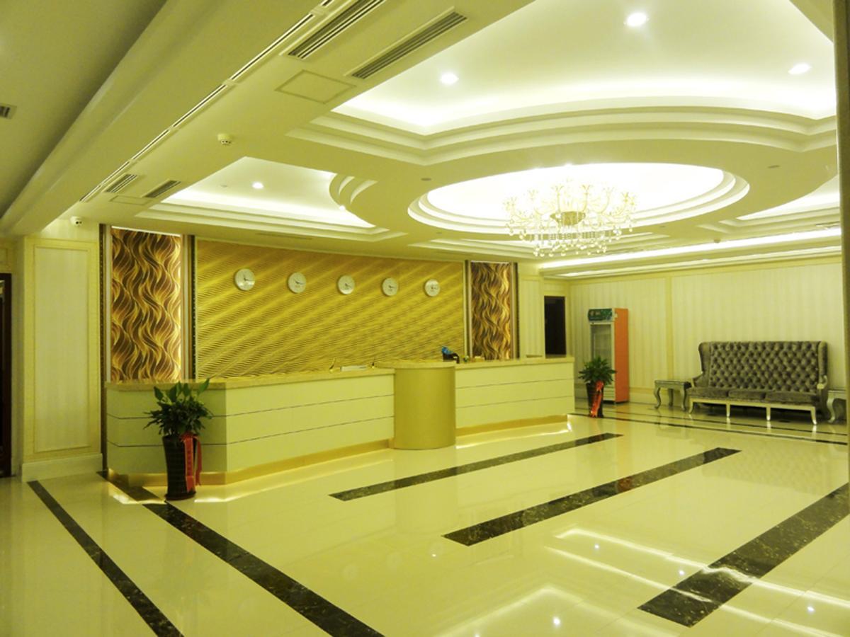 Hua Qi Kaiserdom Hotel Zhongshan Road St Michael'S Cathedral And Zhanqiao Pier Κινκντάο Εξωτερικό φωτογραφία
