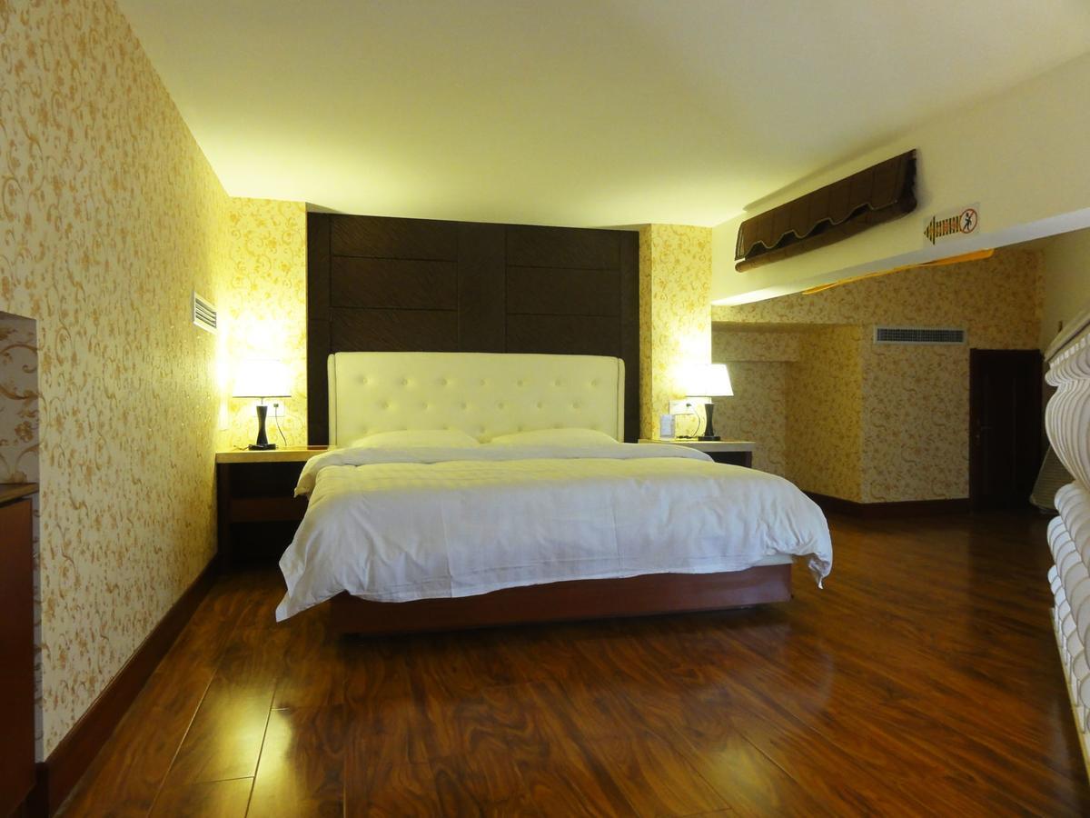 Hua Qi Kaiserdom Hotel Zhongshan Road St Michael'S Cathedral And Zhanqiao Pier Κινκντάο Εξωτερικό φωτογραφία